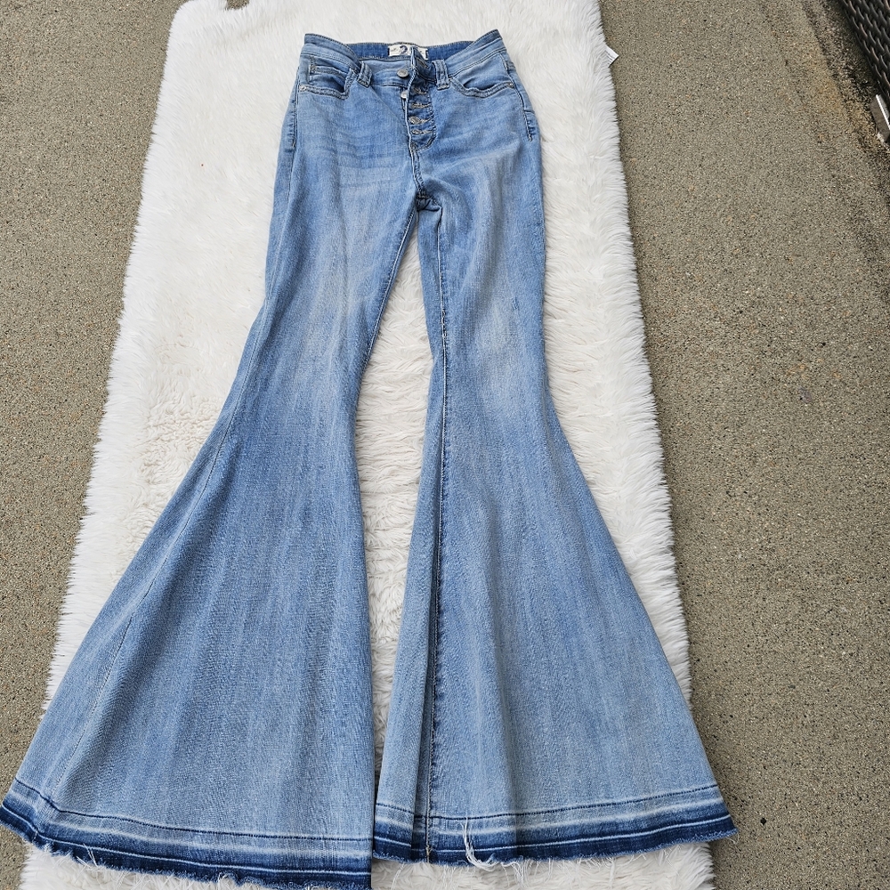 Free People Blue Flare Wide Leg Jeans, Lightweight, Soft, Size 25, Cute Hem